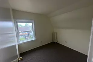 149 Washburn Ave, Freeport, NY 11520 - Photo 4