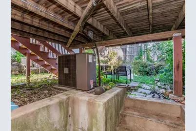 18 South Circle, Yonkers, NY 10703 - Photo 16