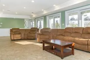 510 Shore Dr, Oakdale, NY 11769 - Photo 36