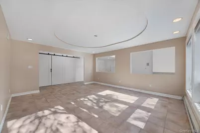 587 Route 306, Suffern, NY 10901 - Photo 14