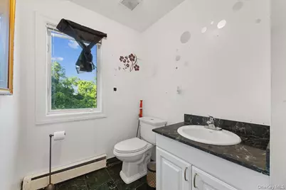 587 Route 306, Suffern, NY 10901 - Photo 26