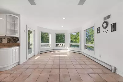 587 Route 306, Suffern, NY 10901 - Photo 22