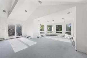 587 Route 306, Suffern, NY 10901 - Photo 32