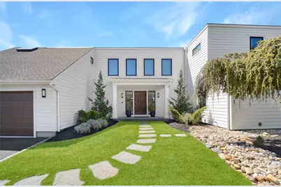 24 Laura Lee Drive, Center Moriches, NY 11934 - Photo 4