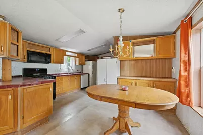 105 Oakview Highway #148, East Hampton, NY 11937 - Photo 2