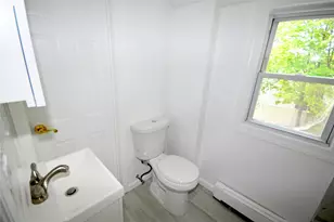 2198 Willow St, Wantagh, NY 11793 - Photo 38