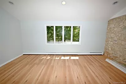 2198 Willow Street, Wantagh, NY 11793 - Photo 28