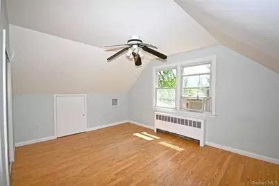 2198 Willow Street, Wantagh, NY 11793 - Photo 44