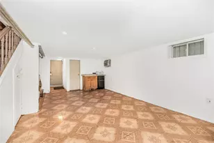 2733 Tenbroeck Ave, Bronx, NY 10469 - Photo 14