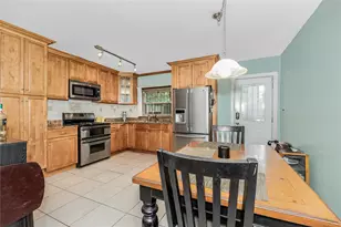 2733 Tenbroeck Ave, Bronx, NY 10469 - Photo 6