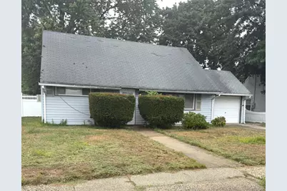 3157 Brixton Lane, Levittown, NY 11756 - Photo 2