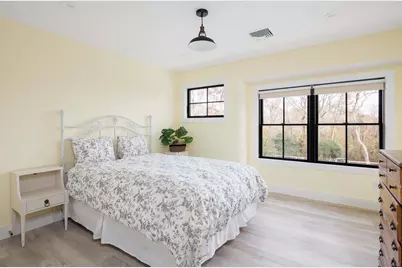 1350 Hortons Lane, Southold, NY 11971 - Photo 18