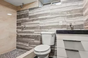 166-03 69th Ave, Fresh Meadows, NY 11366 - Photo 20