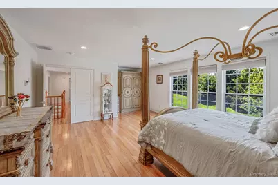 29 Pinehurst Drive, Mount Sinai, NY 11766 - Photo 24