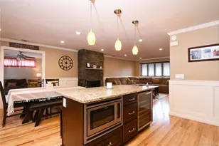 2287 Feuereisen Ave, Ronkonkoma, NY 11779 - Photo 8