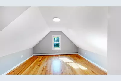 10701 Liverpool Street, Jamaica, NY 11435 - Photo 26