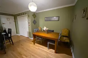 54-40 Little Neck Pkwy, Little Neck, NY 11362 - Photo 18