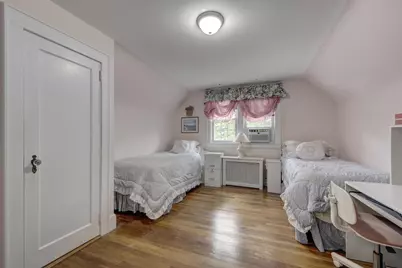 189 Meadowsweet Road, Mineola, NY 11501 - Photo 18