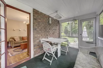 189 Meadowsweet Road, Mineola, NY 11501 - Photo 12