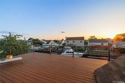308 Bedell Street, Freeport, NY 11520 - Photo 22