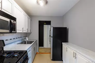 58-03 Calloway Street #3NN, Corona, NY 11368 - Photo 14