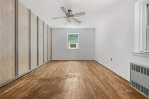 44-55 Kissena Blvd, Flushing, NY 11355 - Photo 8