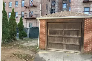 2028 E 21st St, Brooklyn, NY 11229 - Photo 6