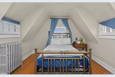 1120 Shore Road, Douglaston, NY 11363 - Photo 32