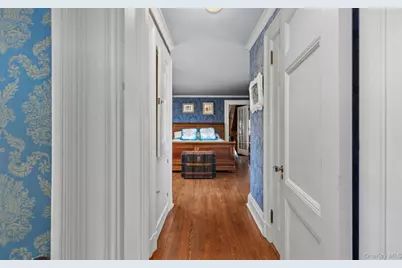 1120 Shore Road, Douglaston, NY 11363 - Photo 26