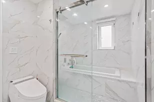 63-41 252nd St, Little Neck, NY 11362 - Photo 22