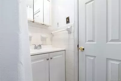 760 Brady Avenue Avenue #417, Bronx, NY 10462 - Photo 12