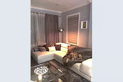 34-42 90 Street, Jackson Heights, NY 11372 - Photo 6