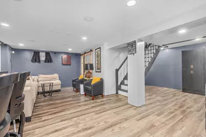 66 Murray Avenue, Yonkers, NY 10704 - Photo 16