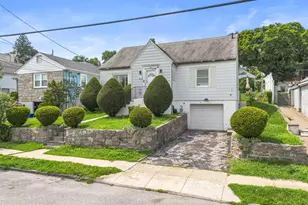 66 Murray Ave, Yonkers, NY 10704 - Photo 2