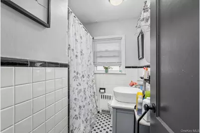 66 Murray Avenue, Yonkers, NY 10704 - Photo 14