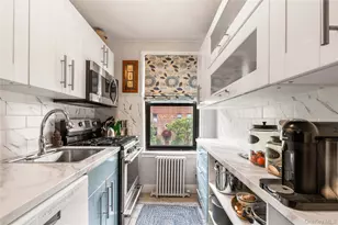 316 Richbell Rd, Mamaroneck, NY 10543 - Photo 8