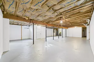 349 E Main St, Centerport, NY 11721 - Photo 30