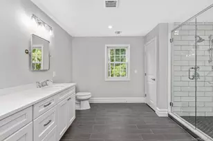 223 Town Line Rd, Commack, NY 11725 - Photo 20