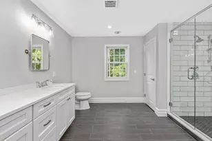 223 Town Line Rd, Commack, NY 11725 - Photo 20