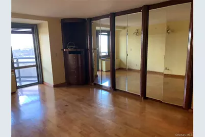 112-01 ,17H Queens Blvd, Forest Hills, NY 11375 - Photo 18