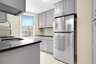 67-30 Clyde St, Forest Hills, NY 11375 - Photo 20