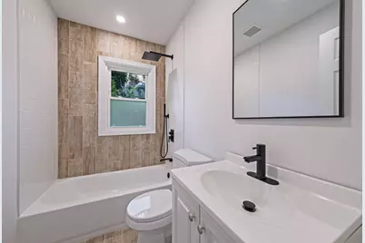 45 Abbott Drive, Huntington, NY 11743 - Photo 20