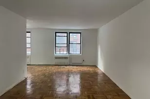 108-49 63rd Ave, Forest Hills, NY 11375 - Photo 4