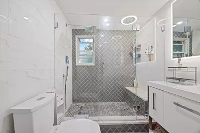 254 Hyatt Avenue, Yonkers, NY 10704 - Photo 12