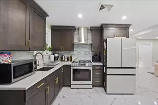 254 Hyatt Ave, Yonkers, NY 10704 - Photo 10