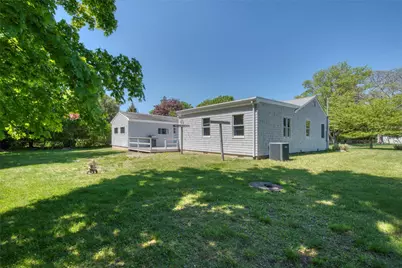 31 Bayberry Lane, Sag Harbor, NY 11963 - Photo 14