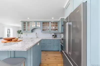 19000 Main Road, Mattituck, NY 11952 - Photo 8