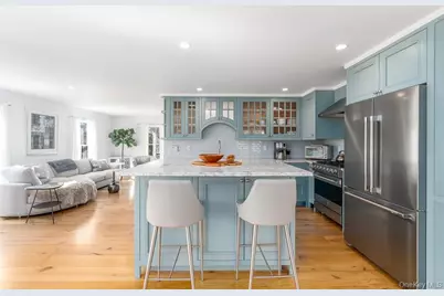 19000 Main Road, Mattituck, NY 11952 - Photo 6