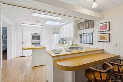 525 Riverleigh Avenue #169, Riverhead, NY 11901 - Photo 6