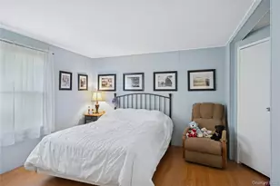 525 Riverleigh Ave, Riverhead, NY 11901 - Photo 14